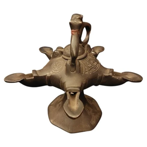 Medieval Islamic Oil Lamp - Image 3