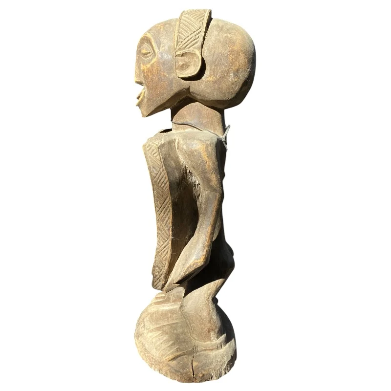 African Tribal Hardwood Figure with Symbolic Shield - Hand-Carved Wooden Sculpture (46cm) - Image 2